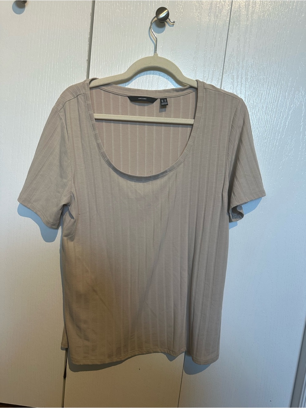 Vero Moda Ribbed Scoop Neck Tee